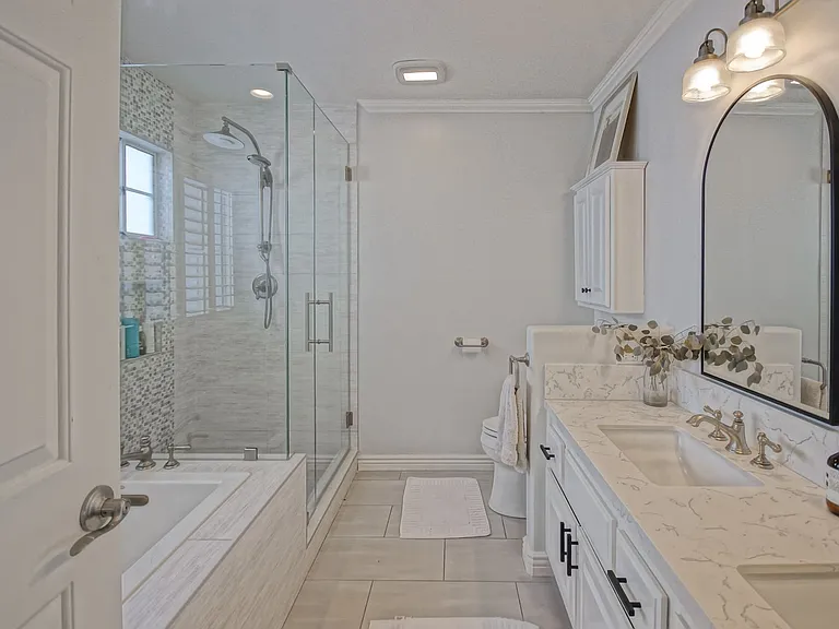 1543 Stanford Ave — Photo 28