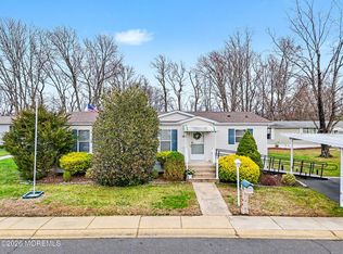 566 Sara Dr, Freehold, NJ