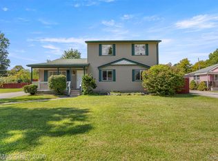 16110 Farnum St, Romulus, MI 48174