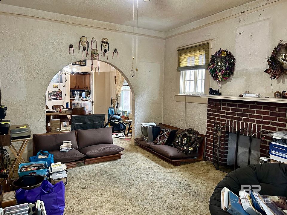 156 Crenshaw St, Mobile, AL 36606 Zillow