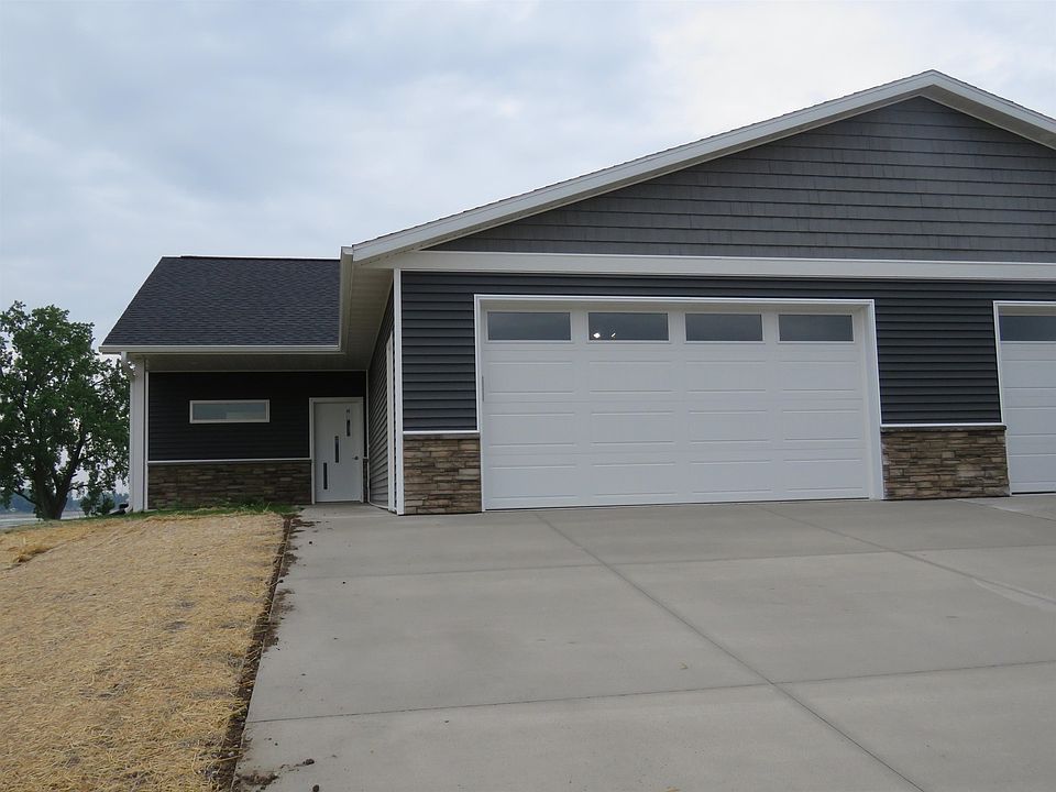 1st image of 115 Linden Ln