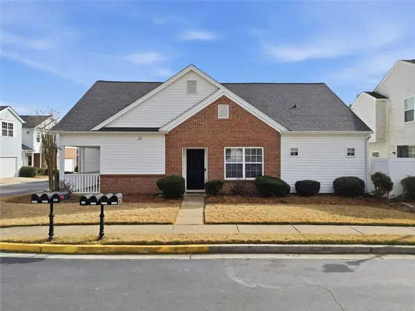 313 Hiawassee Dr, Woodstock, GA 30188