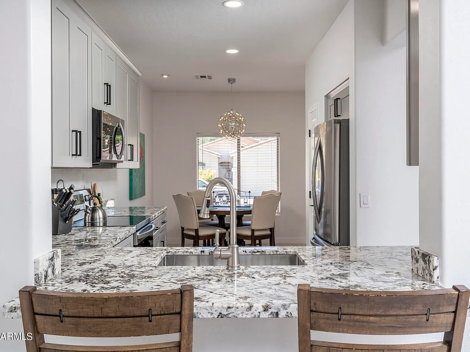 3 bed, 2.0 bath, 1638 sqft, $3,500 — Photo 3