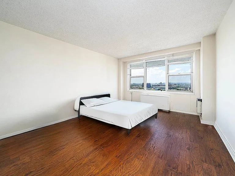 225 Saint Paul Ave #9B — Photo 6