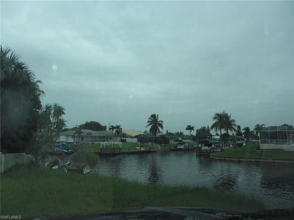 1st image of 3013 SE 10th Ave