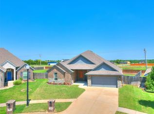 3800 Vista Dr, Norman, OK 73071