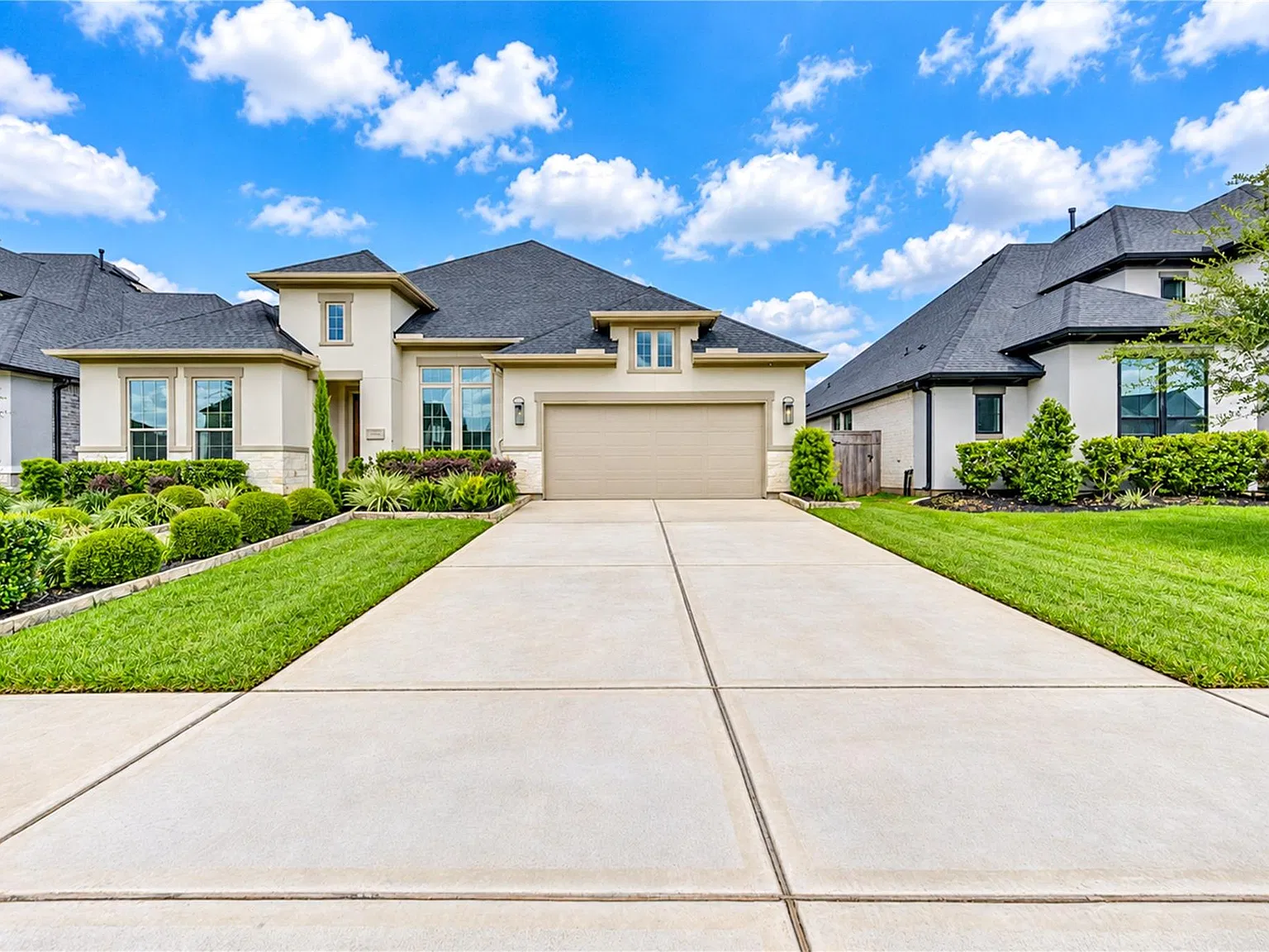4 bed, 3.0 bath, 3175 sqft, $3,800 — Photo 2