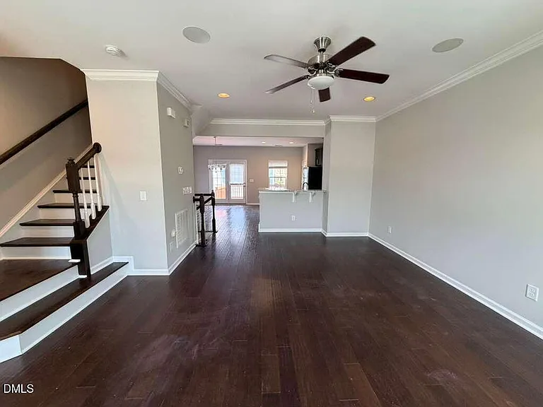112 Brier Summit Pl — Photo 5