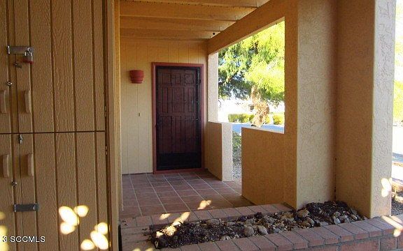 4th image of 1432 S San Luis