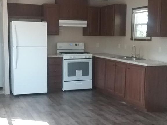 3rd image of 5104 Pine Rock Ave