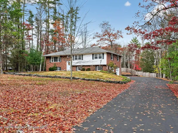 34 Forestwood Drive, Woodstock, NY 12498