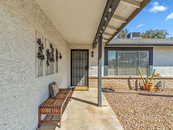 4th image of 2920 E VILLA MARIA Drive