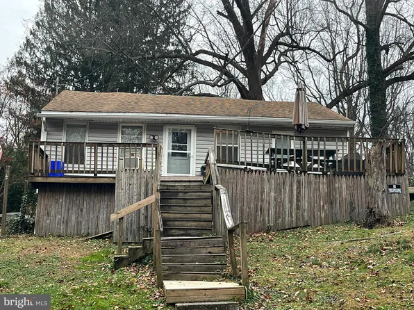 645 Park St, Manchester, PA 17345