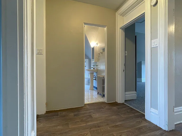 5106 Harriet St #3 — Photo 3
