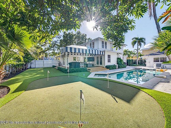 3rd image of 307 Wildermere Rd