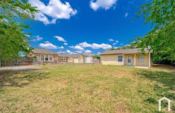 1st image of 3708 Merrett Dr #A