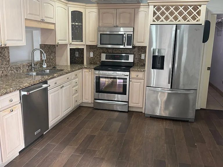 19323 Carolina Cir — Photo 6