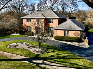 2325 Robertson Ln, Flossmoor, IL 60422