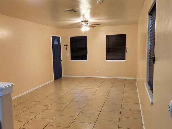 5th image of 3832 Brooks Earl Dr