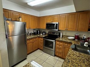 5000 NW 79th Ave APT 211, Doral, FL 33166