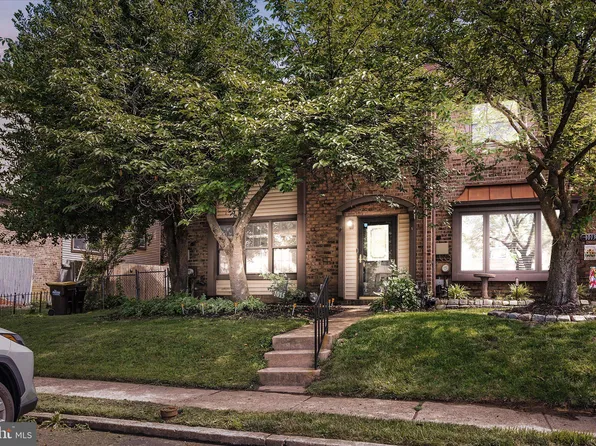 1015 Oldham Ct, Bensalem, PA 19020