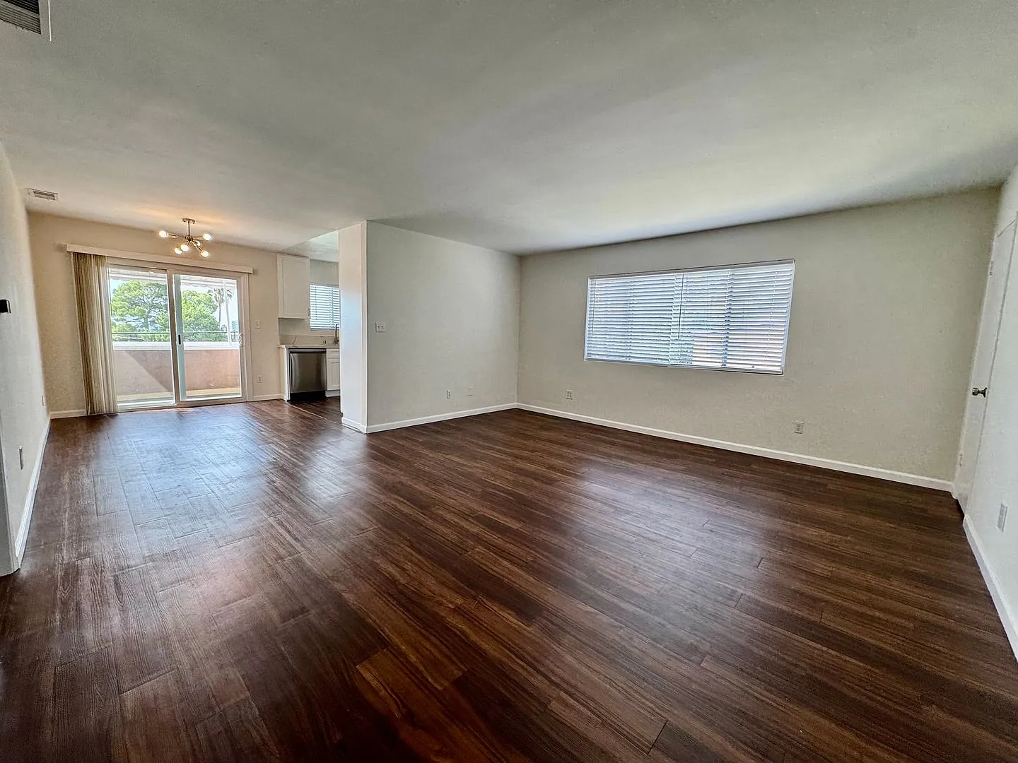 PRIME Los Feliz location! — Photo 2