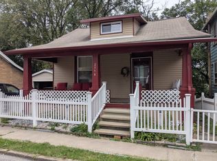 2710 Locust St, Beaver Falls, PA 15010