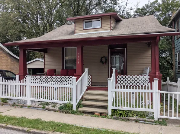 2710 Locust St, Beaver Falls, PA 15010