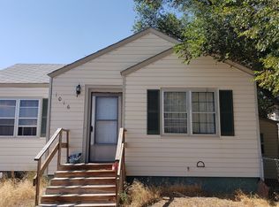 1016 12th St, Rawlins, WY 82301