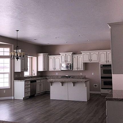 3rd image of 444 E Covington Cir