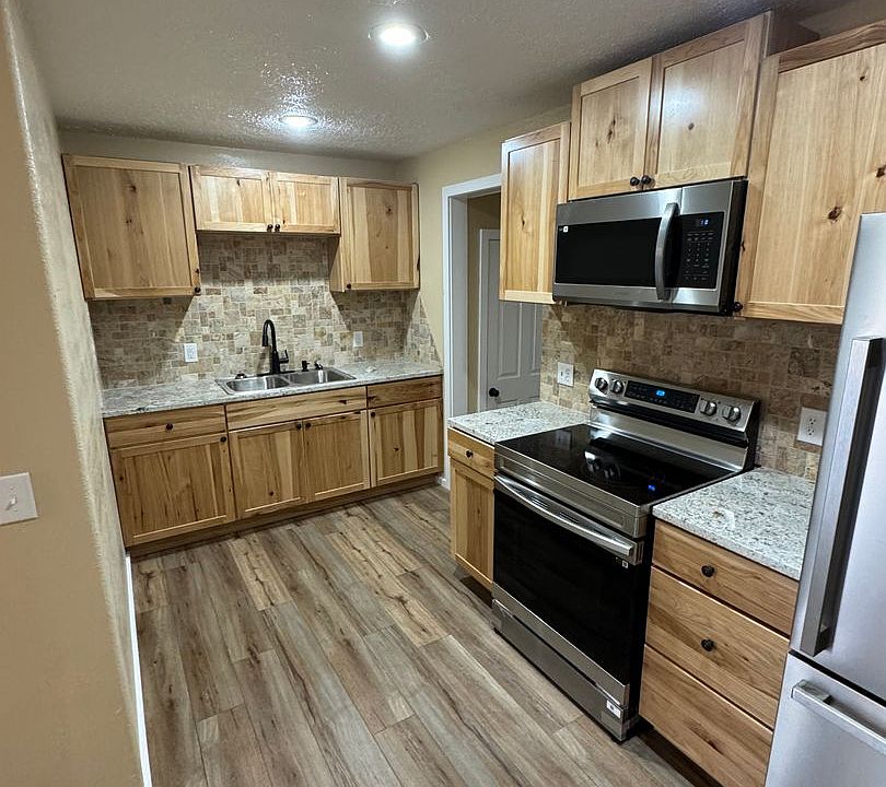 1st image of 1623 S Pike Ave #22