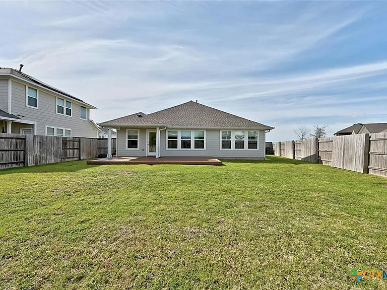250 Sage Meadows Dr — Photo 28