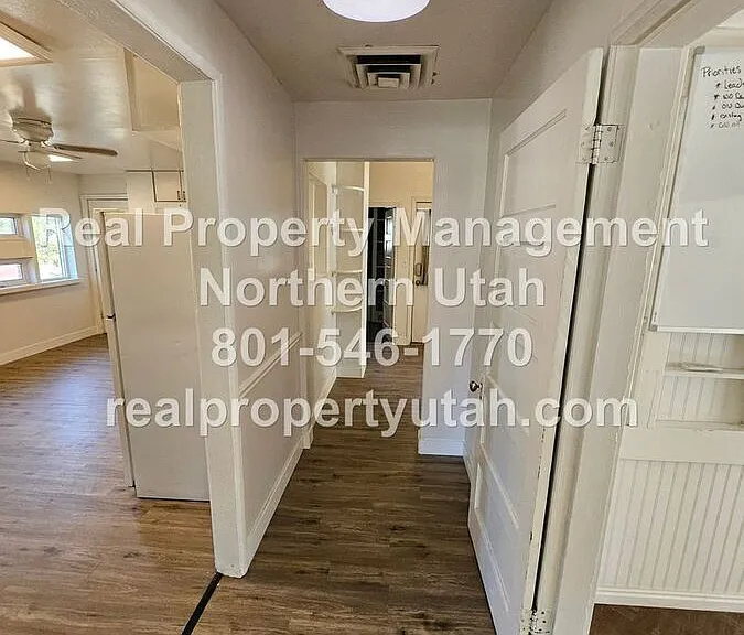 662 E 4th St #COPY — Photo 7