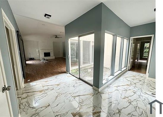 5th image of 11403 Piping Rock Dr