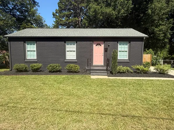 2311 Crestview Dr, Charlotte, NC 28216