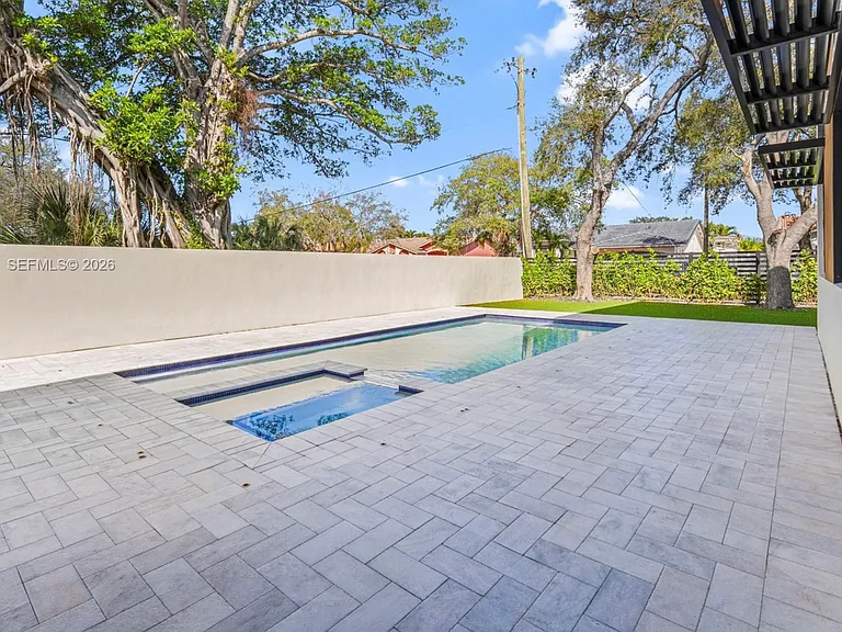 17902 SW 149th Ct — Photo 13