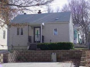 3007 S 35th St, Omaha, NE 68105