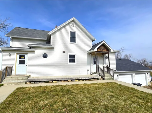 302 N Olive St, Zearing, IA 50278