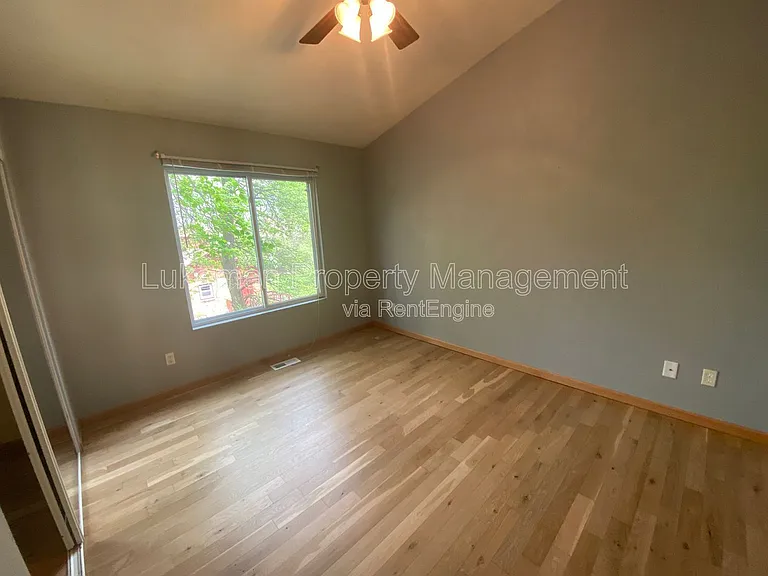 1324-1326 Knollwood Ave — Photo 18