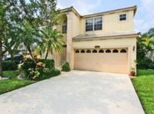 9340 NW 8th Cir, Plantation, FL 33324