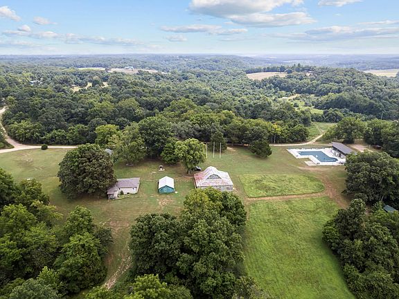 4th image of 2740 Finbrooke Road
