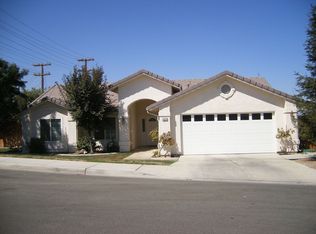 904 Philippine St, Taft, CA 93268