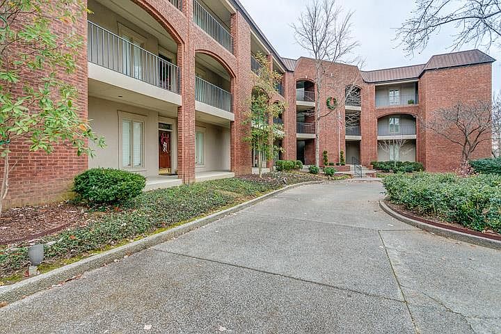 1st image of 4304 Ashley Park Dr