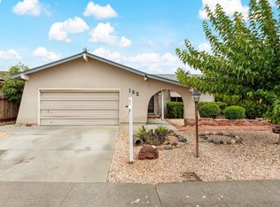 182 Carlsbad Cir, Vacaville, CA