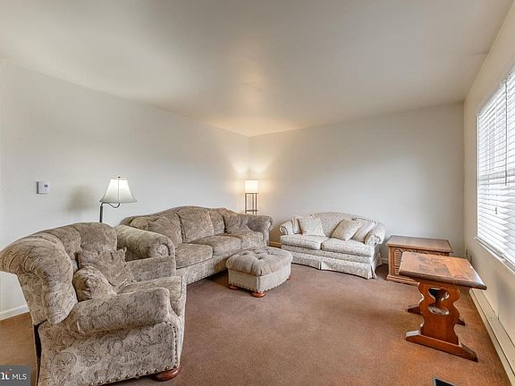 3rd image of 1918 Weaver St APT 5
