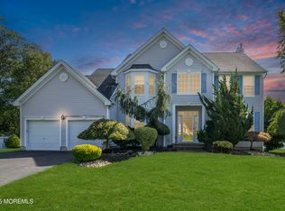 7 Kensington Ct, Jackson, NJ