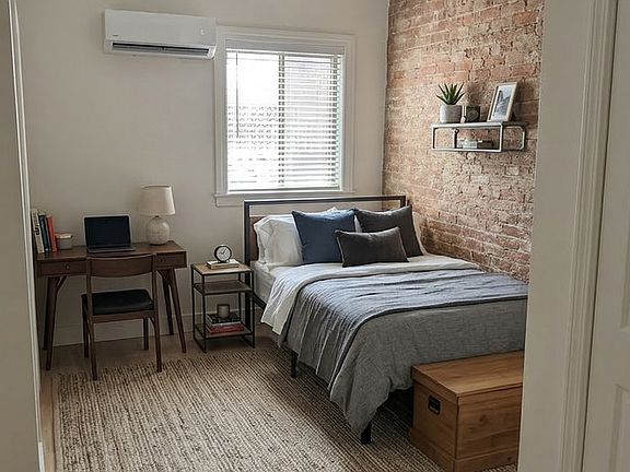 2nd image of 4204 Williamson Pl #1B