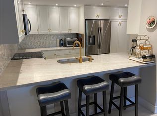 170 Ocean Lane Dr APT 307, Key Biscayne, FL 33149