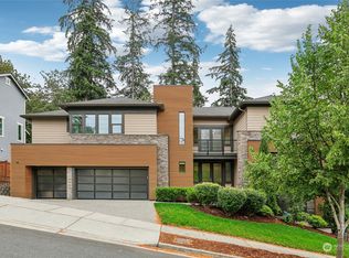 9933 NE 162nd St, Bothell, WA 98011