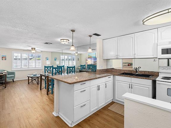 4th image of 3444 Trophy Blvd